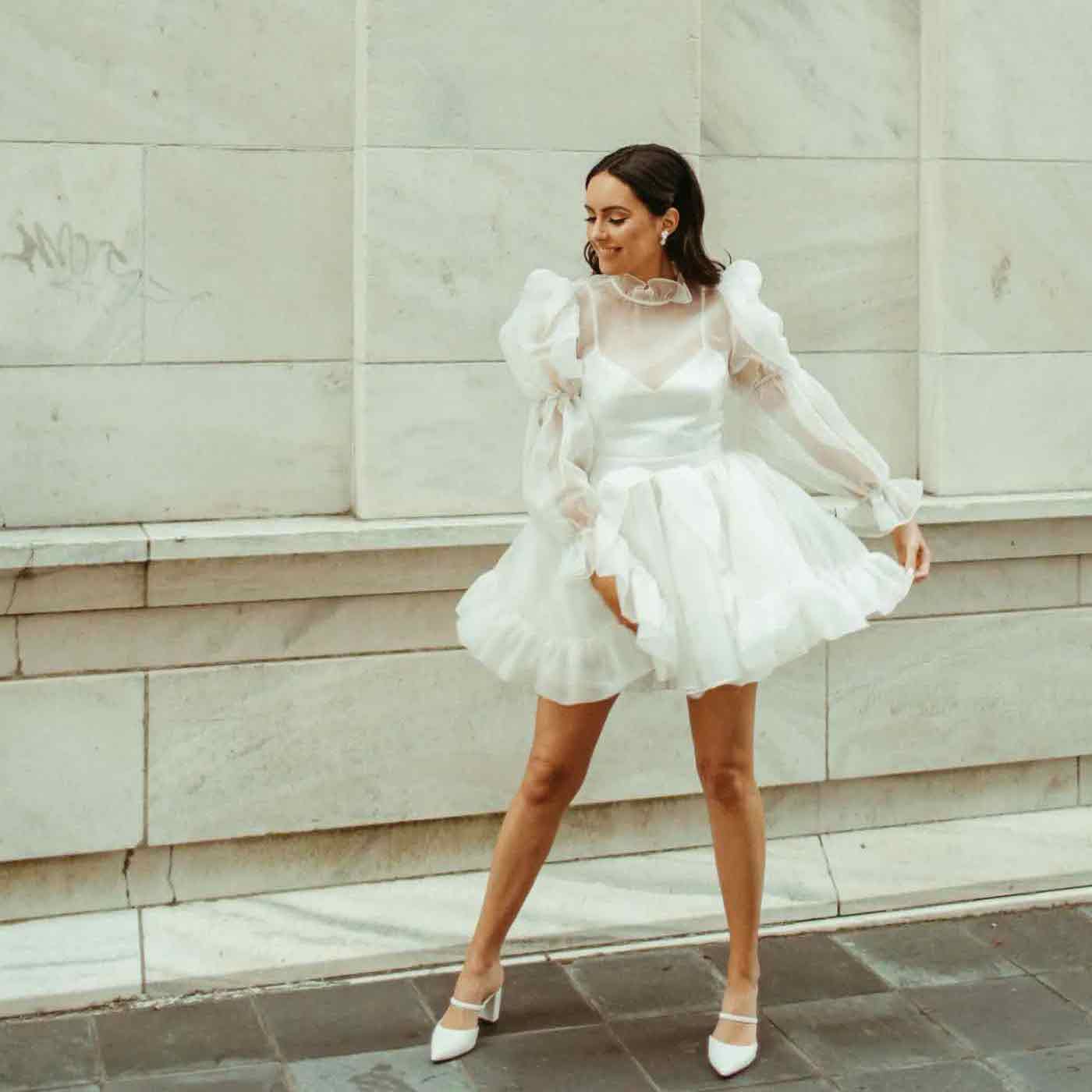 Stylish Short White Bride Dresses: Modern and Timeless Bridal Fashion