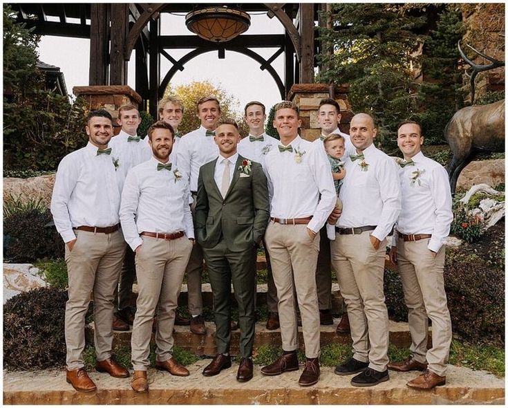 Khaki Pants for Groomsmen: Stylish and Comfortable Wedding Attire