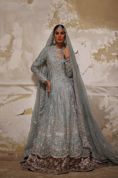 Exquisite Bridal Nikkah Dresses & Outfits | Shop Now