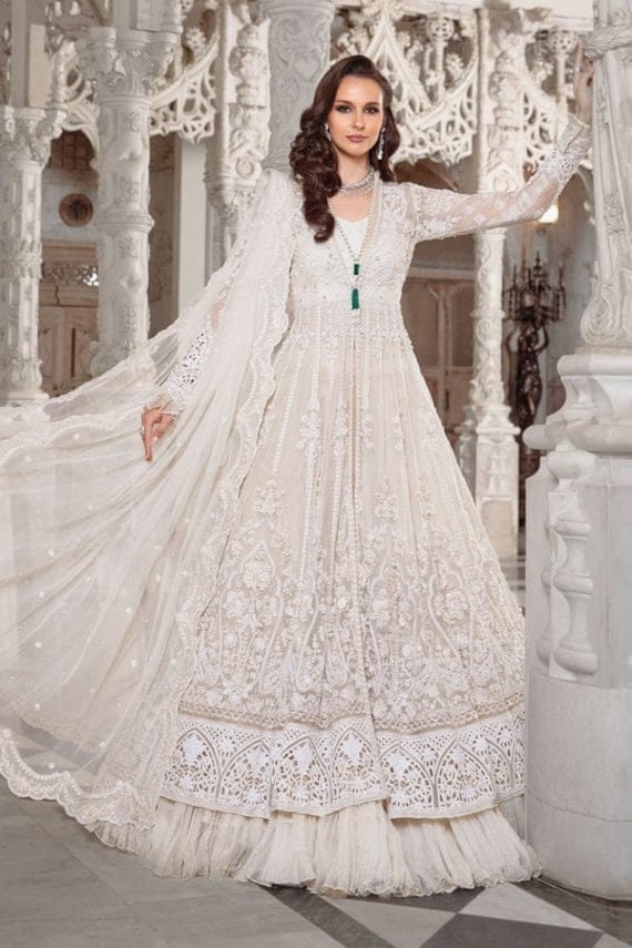 Shop Stunning Nikkah Dresses for Brides – Elegant & Traditional Styles