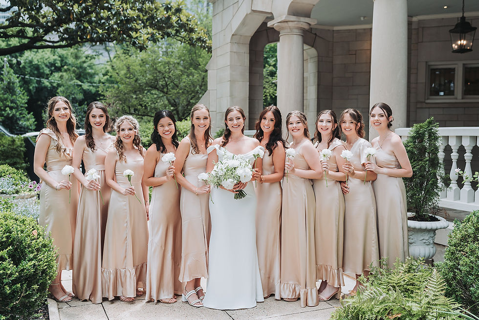 Do Bridesmaids Need Bouquets? Why Its Okay to Skip Them