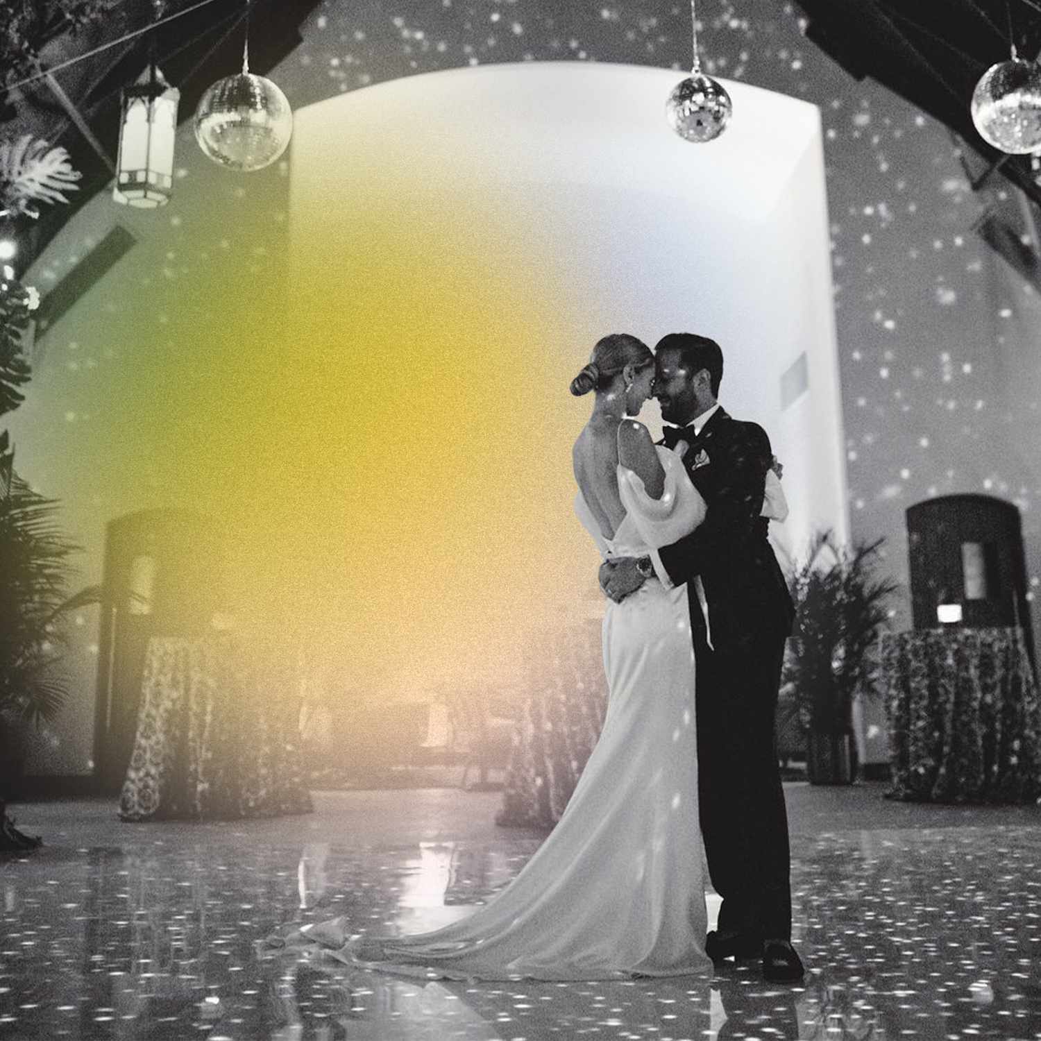 Groom Wedding Song: Find the Right One for Your First Dance