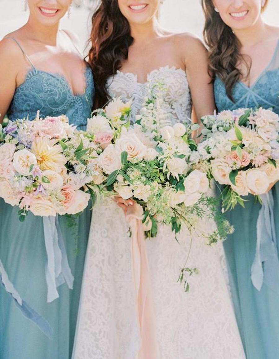 Lace Bridesmaid Dress Shopping Guide: Tips for a Stress-Free Experience!