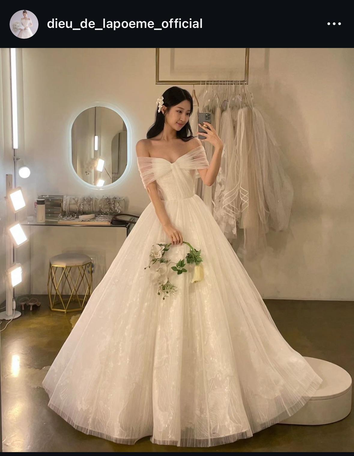 The Best Korean Style Wedding Dress For Your Big Day? Here Is The Answer.