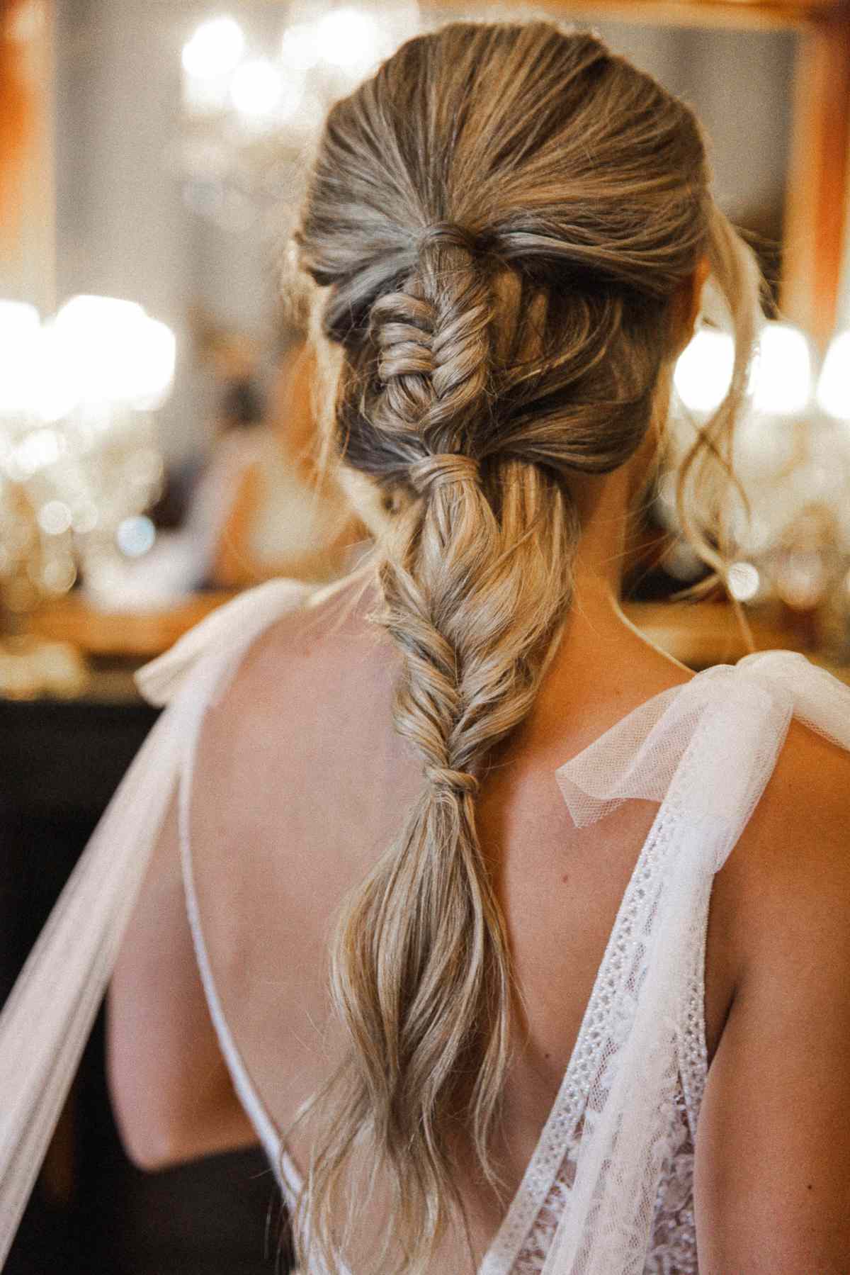 Bridesmaid Hairstyles for Fine Hair That Last All Day Long