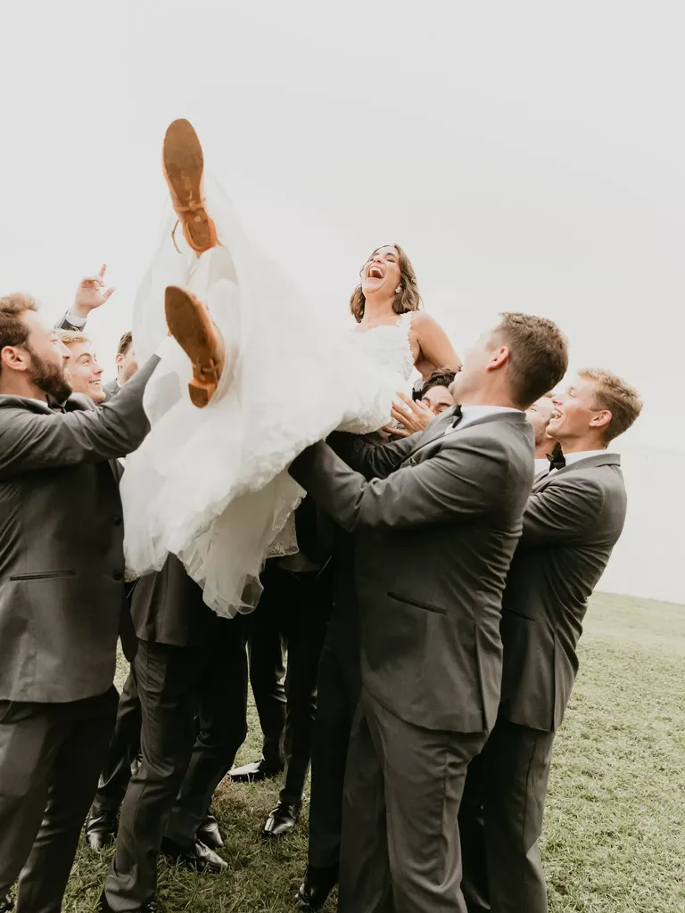 Awesome Groomsmen Wedding Photos | Tips for Epic Shots with the Guys