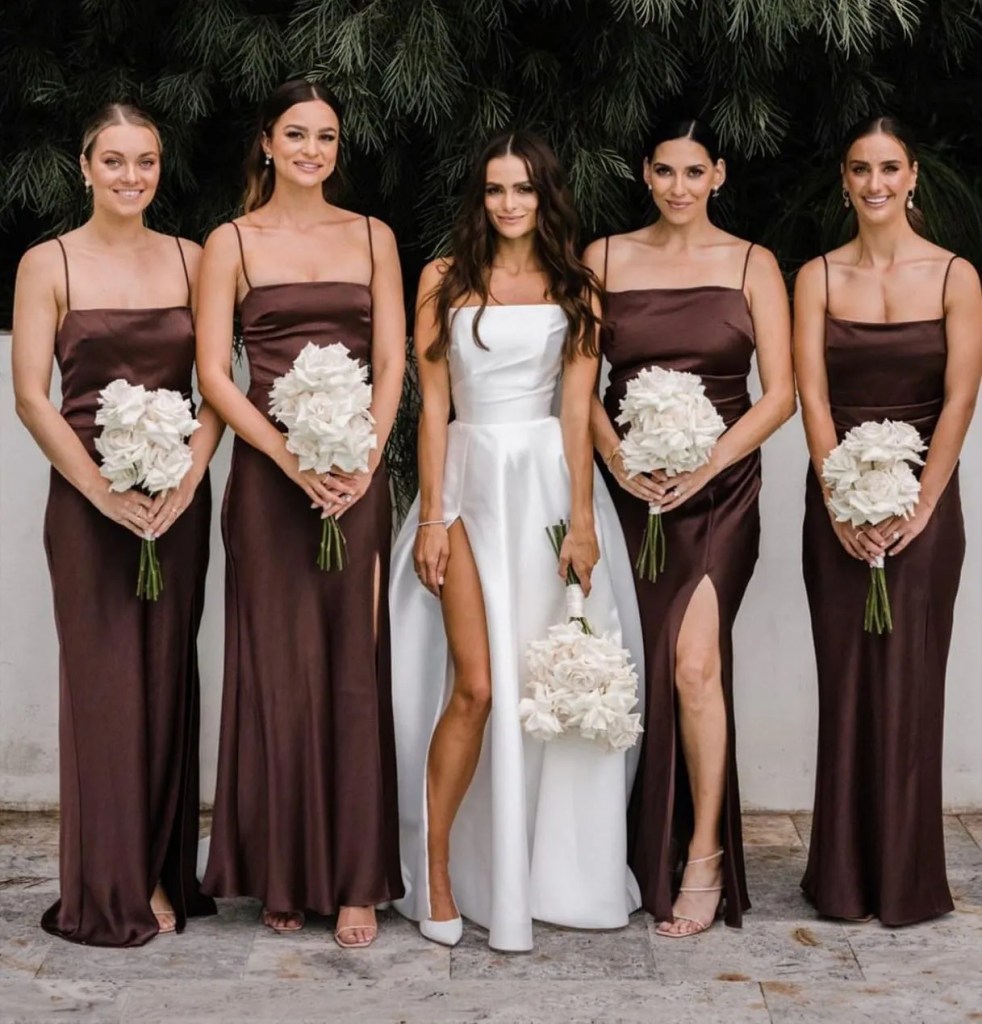 Rocking the Bridesmaid Two Tone Dresses Look: A Guide to the Hottest Trend!