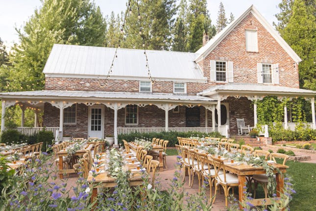 20 Mile House Wedding Cost Breakdown: Packages and Prices