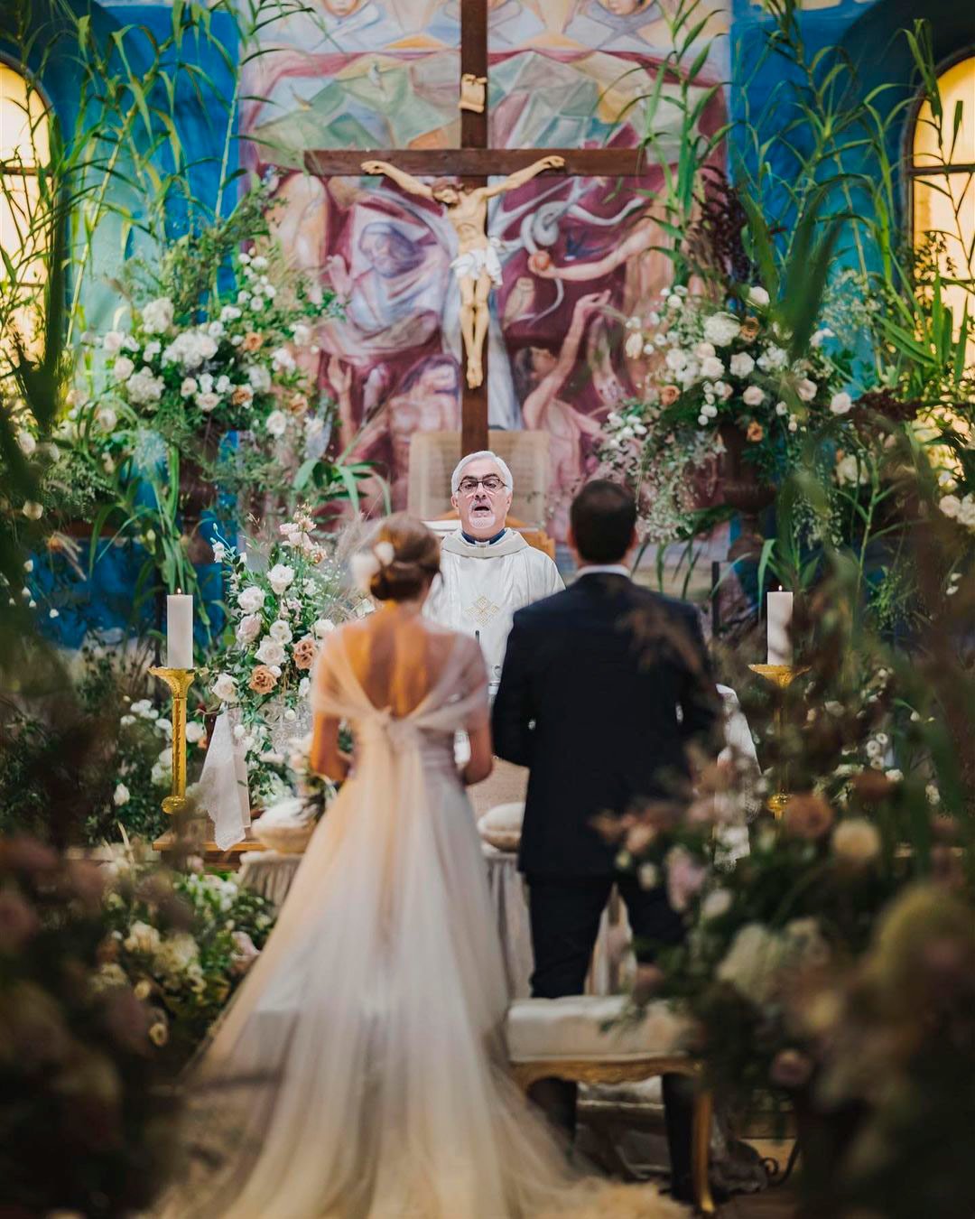 Catholic Wedding Songs for Bride Entrance: Top Picks and Tips for a Memorable Walk