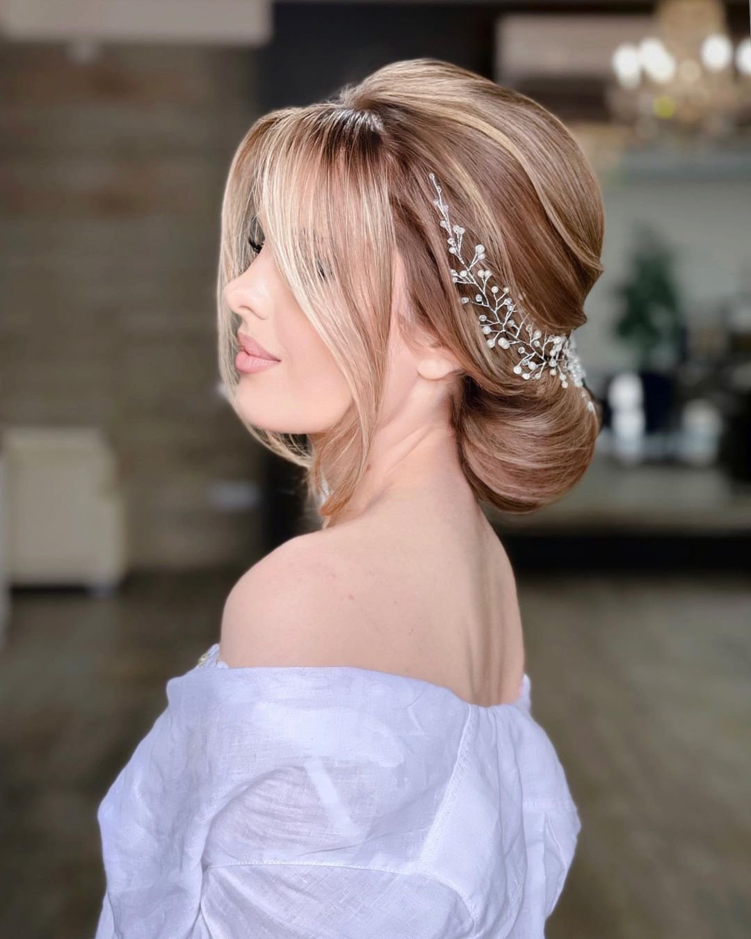 Bridesmaid Hair With Bangs: Find the Perfect Style for Your Wedding