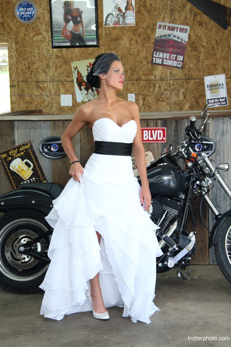 Harley Davidson Wedding Clothing: Coolest Biker Wedding Attire