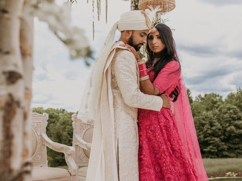 Indian Wedding Bride and Groom: How to Plan the Big Day