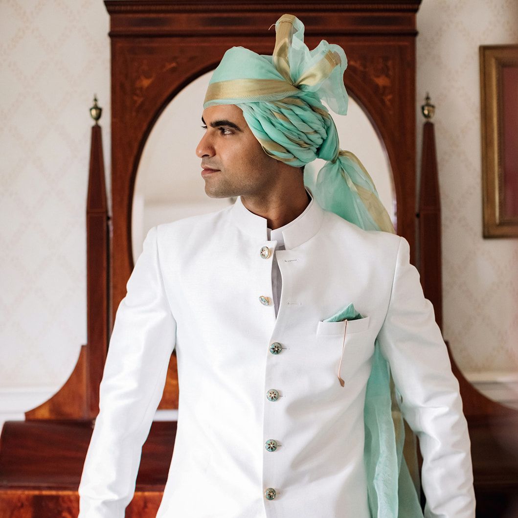 Indian groom clothes: What to wear for your wedding?