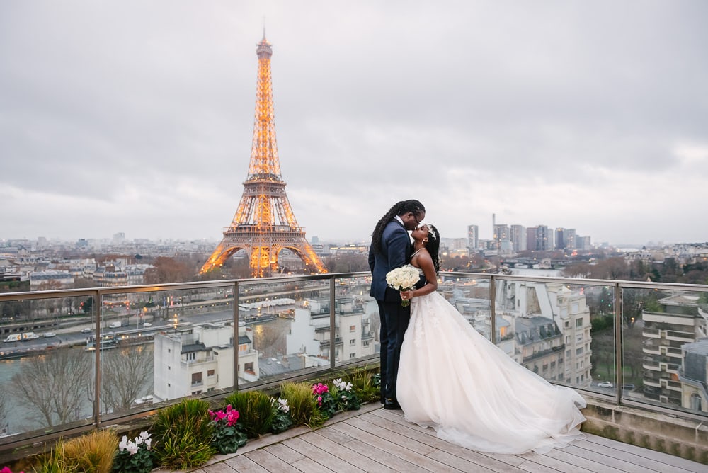 Parisian Wedding: What to Expect? (Your Ultimate Guide to a Parisian Wedding!)