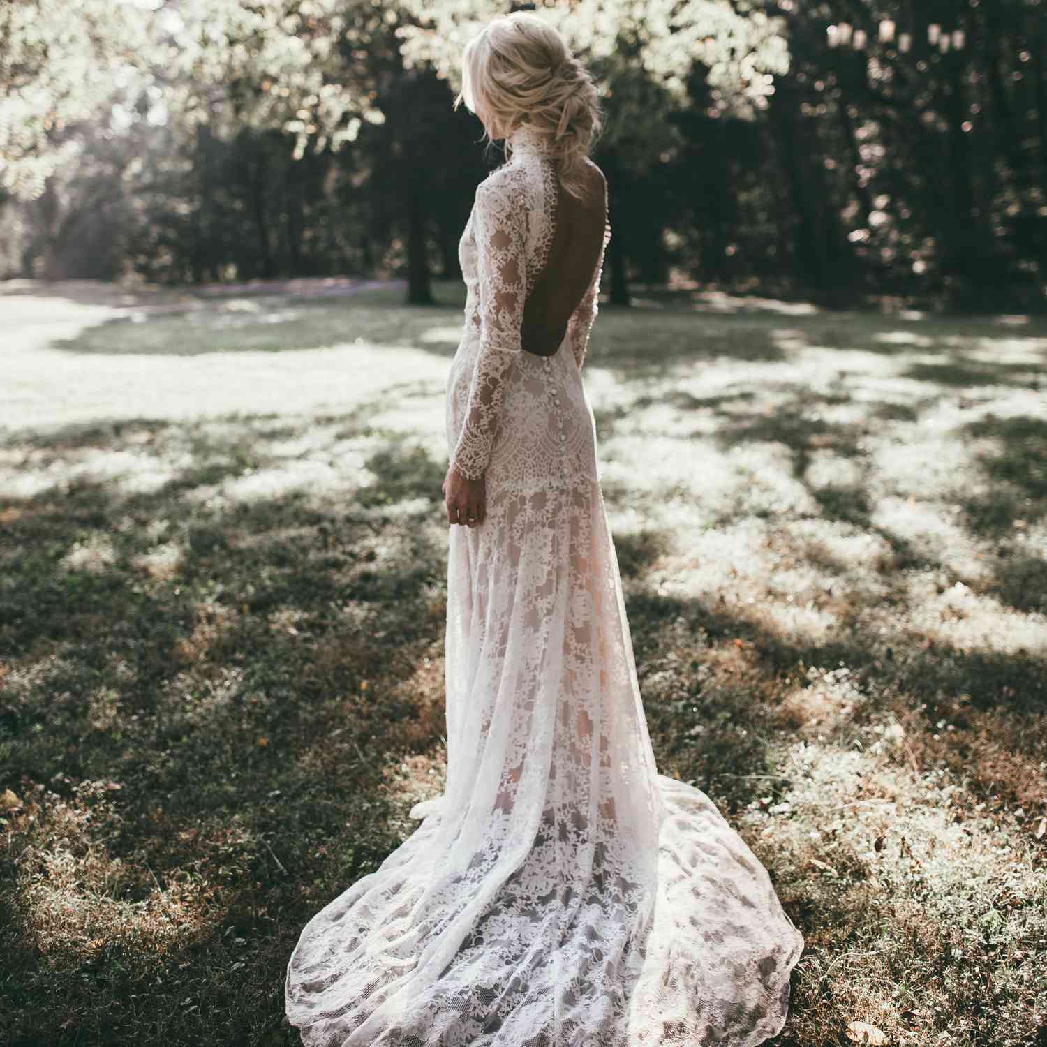 White Chiffon Wedding Gown: Find Your Dream Dress!