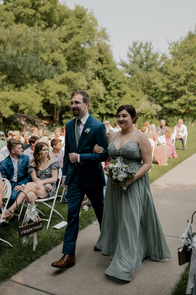 Bridesmaid Emerald Green Groomsmen: Get the Best Looks for Your Big Day!