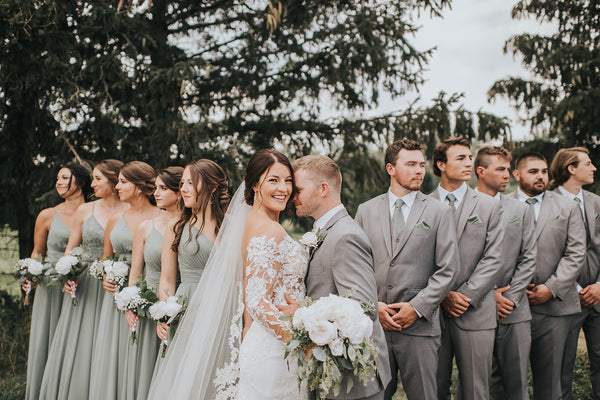 How to Mix and Match Groomsmen and Bridesmaids Colors: A Simple Guide for Brides.