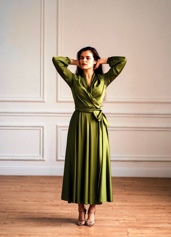 Best Olive Green Mother of the Groom Dresses | Flattering and Stylish Options for All Budgets