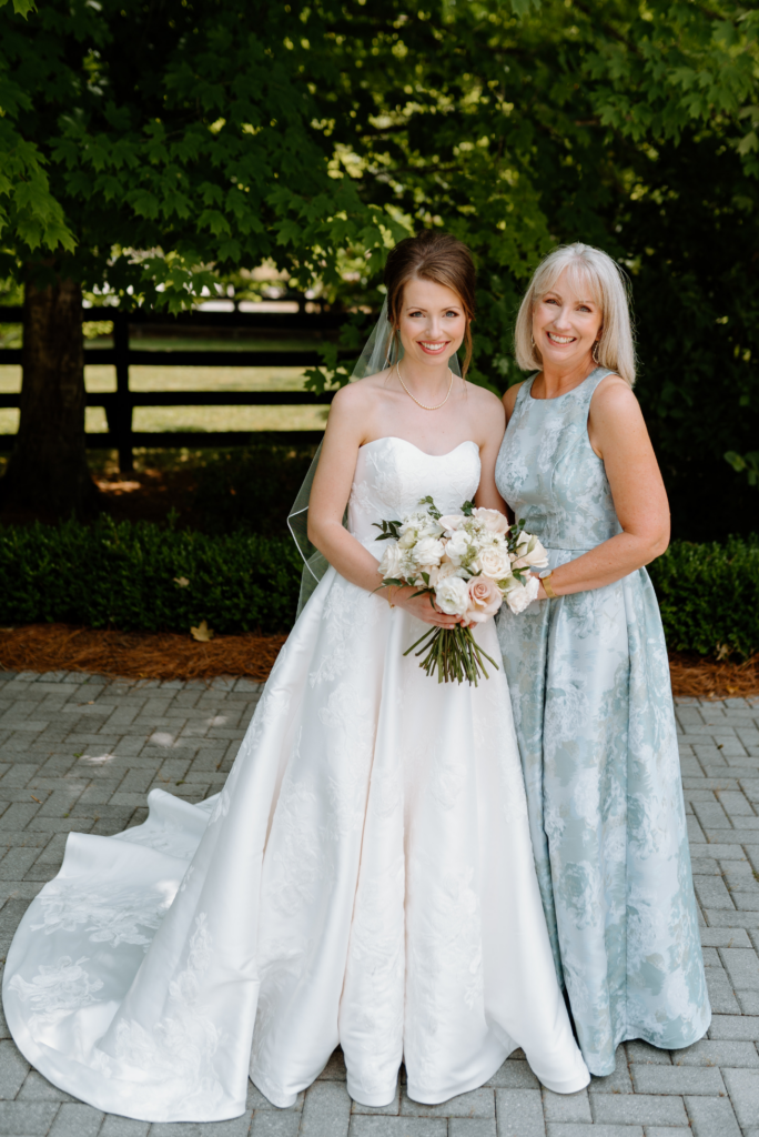 Need an Empire Waist Dress as Mother of the Bride? These Tips Will Help!