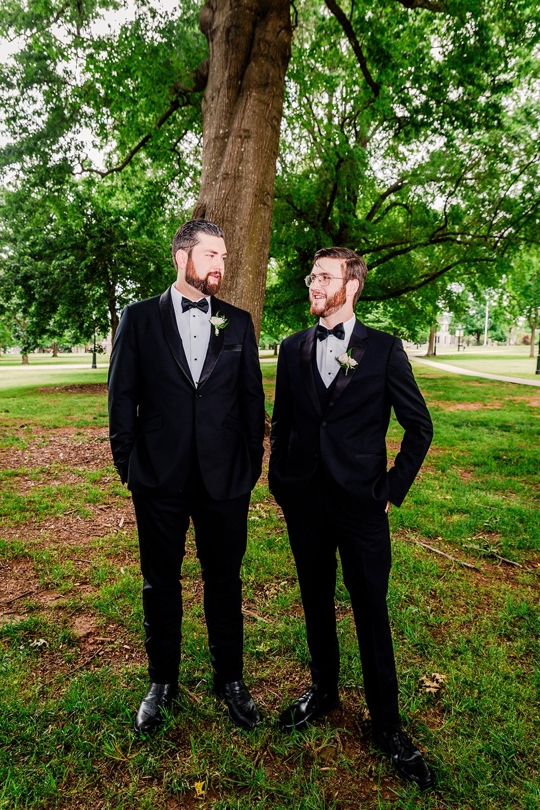 Black Tuxedo Groomsmen: Tips and Tricks for a Classic and Elegant Wedding.