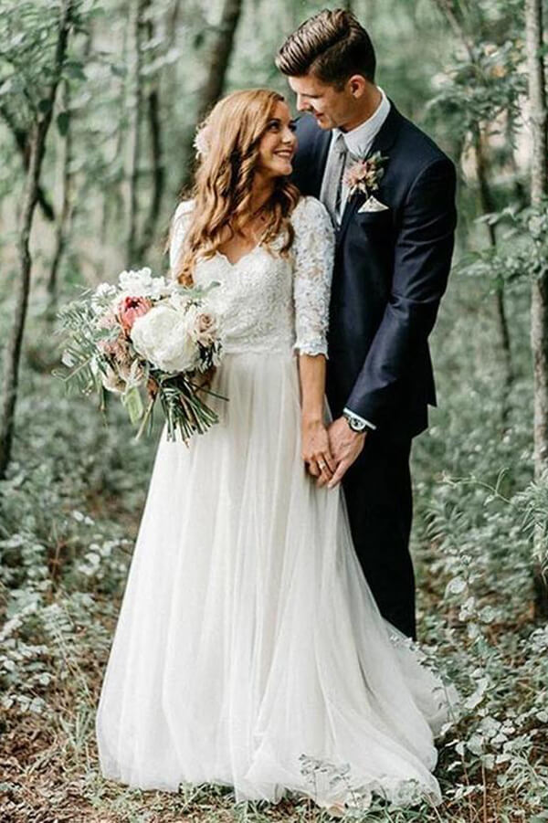 3 4 Sleeve Lace Wedding Dress Trends: Whats Hot for Brides This Year?