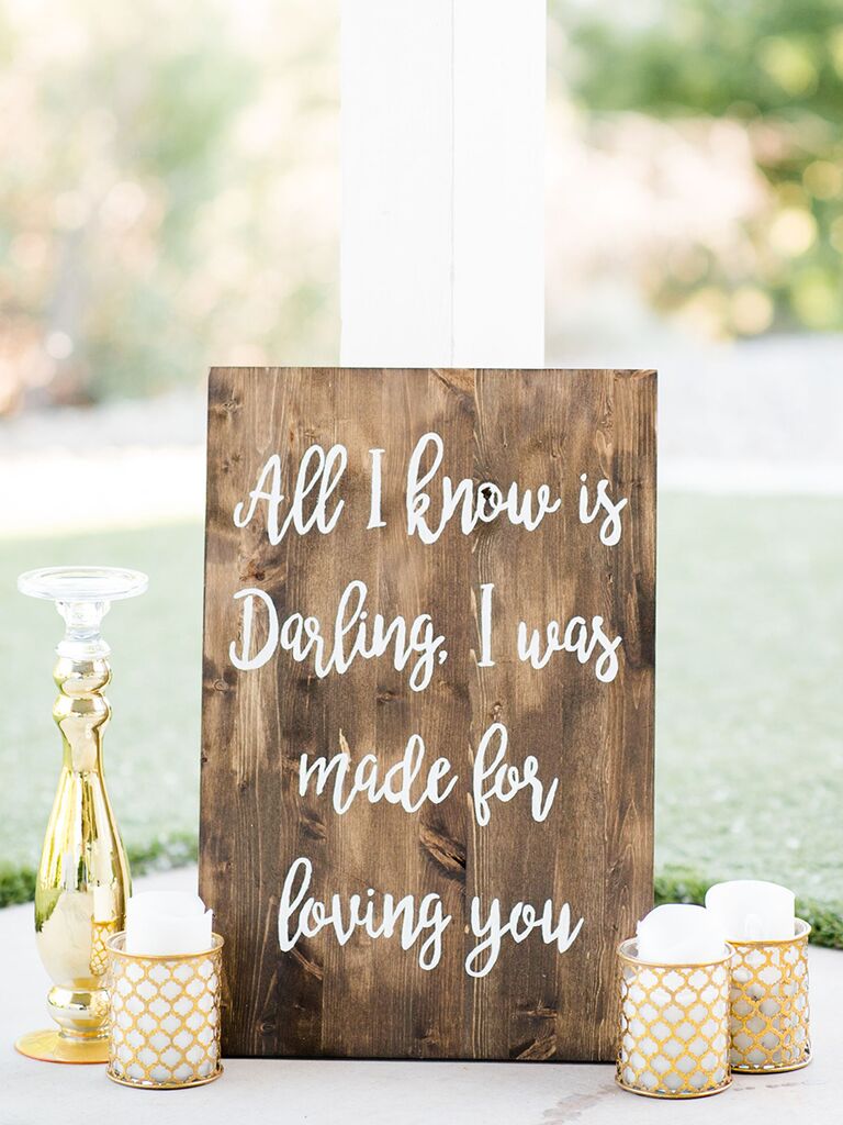 Cute Wedding Sign Sayings: Sweet and Simple Ideas for You